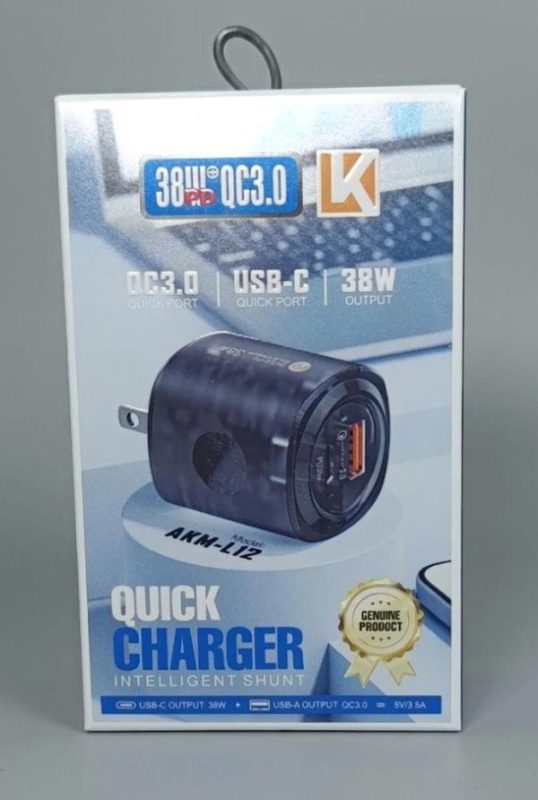 CUBO Tipo C y USB AKM L12