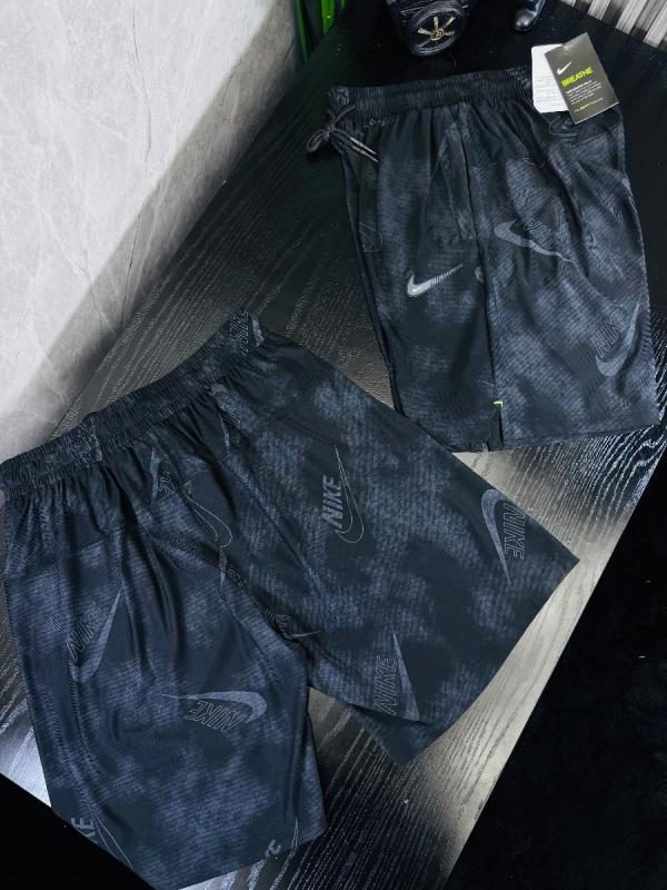 PANTALONETA 1.1 NIKE CON DISEÑO
