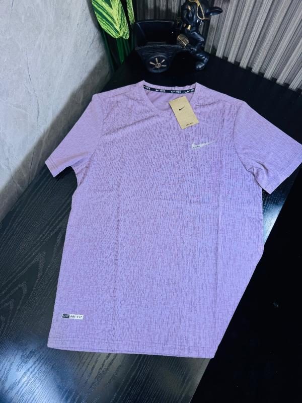 Camisa Deportiva Premium con Mangas NIKE LILA