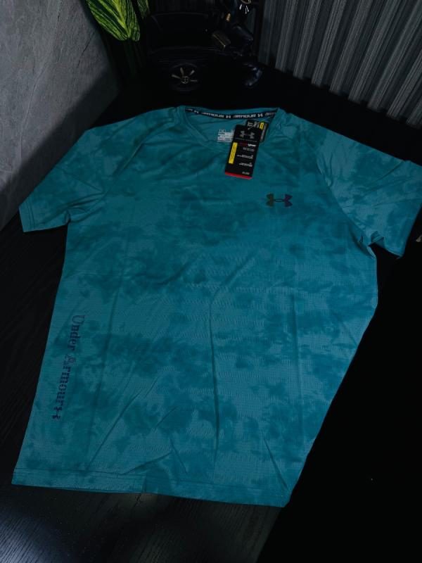 Camisa Deportiva Premium con Manga UNDER ARMOUR TURQUESA