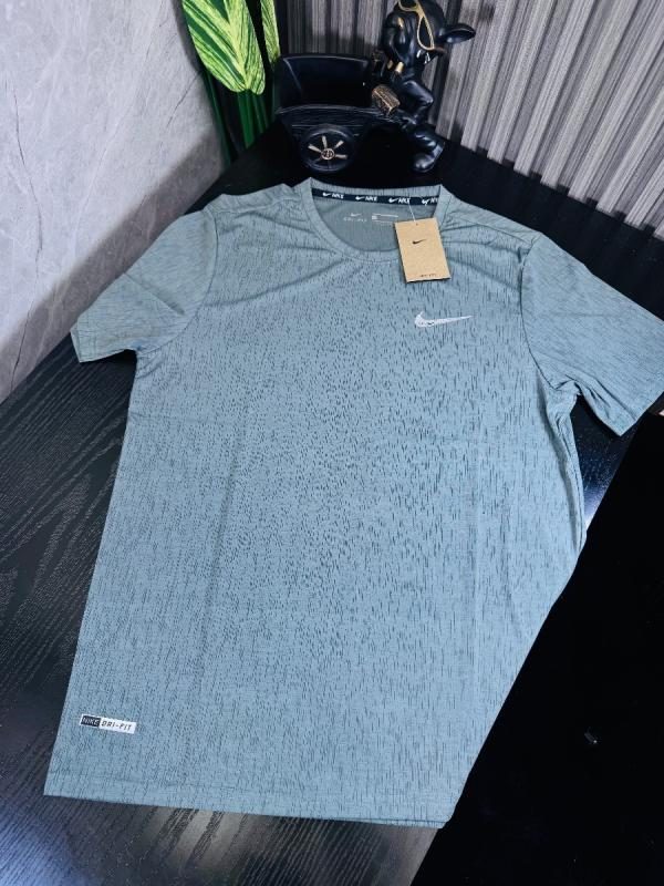Camisa Deportiva Premium con Mangas NIKE VERDE