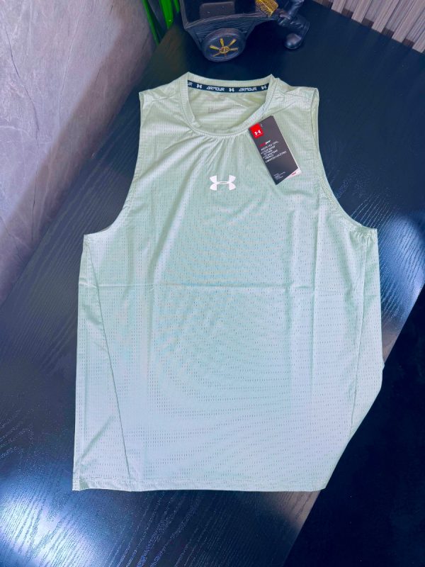 Camisa Deportiva Premium Esqueleto UNDER ARMOUR VERDE PASTEL