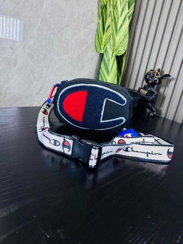 Bolso Champion